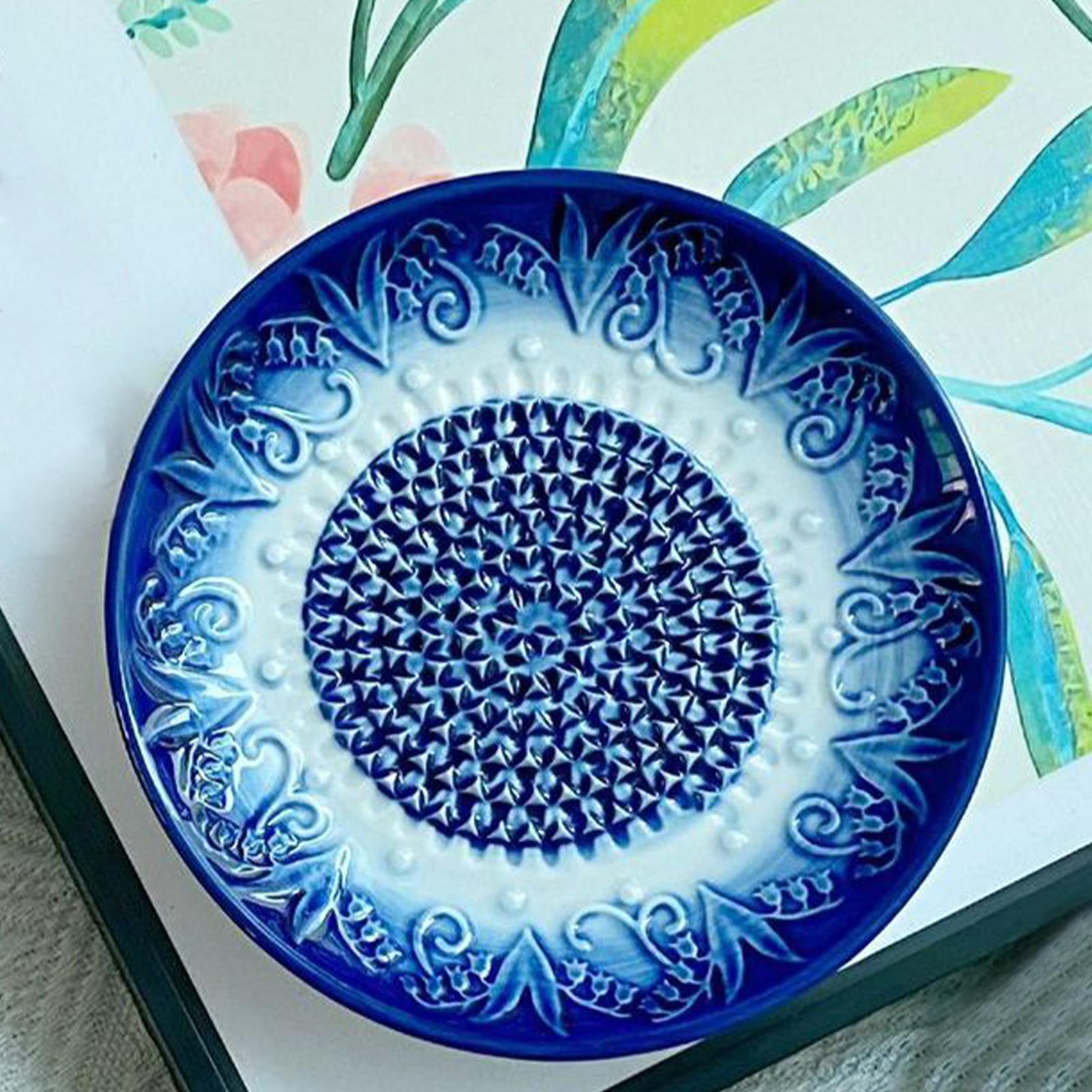 Garlic Grater Plate Embossed K - Meal Prep Chef recension och pris